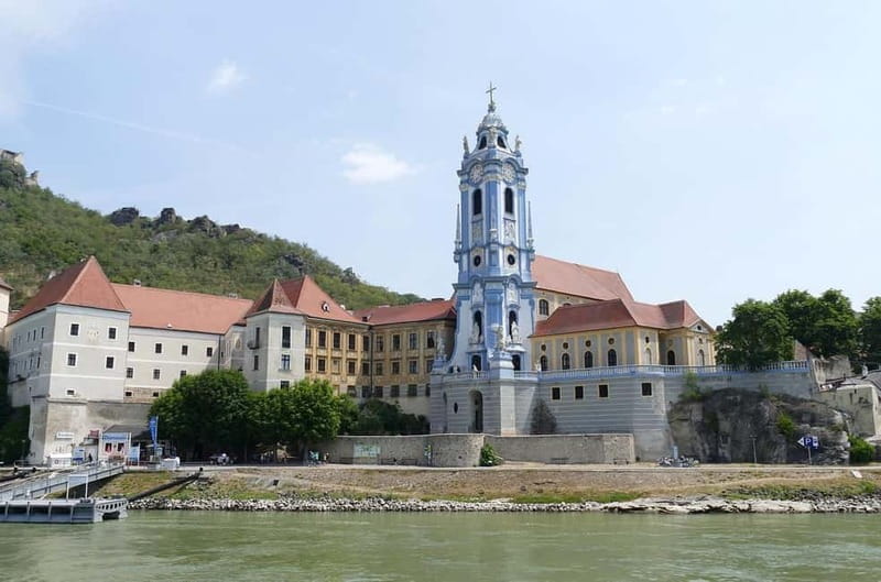 Vienna: Day Tour to Wachau Valley - The Private Car: Comfort, Flexibility, and Time