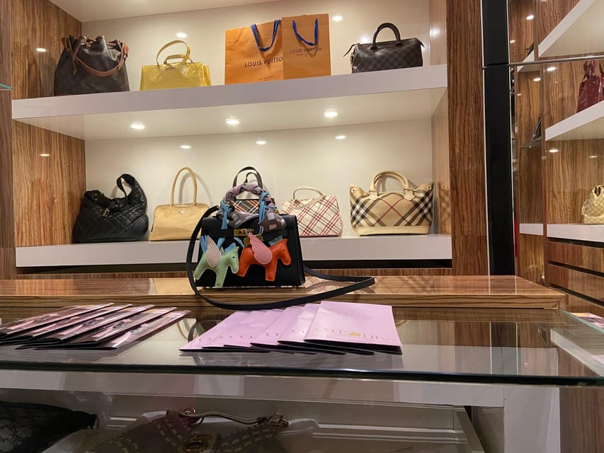 Vienna: Designer Fashion Time Capsule Experience - Booking and cancellation choices