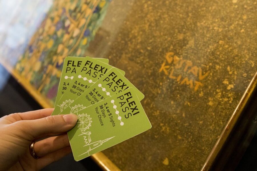 Vienna FLEXI Pass: Choose from 70+ Top Sights in one Ticket - Use the 72-hour bus to understand Vienna