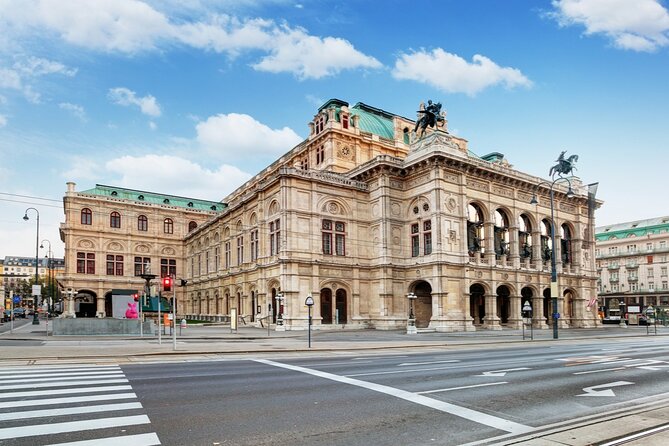 Vienna: Freud, Mozart & Beethoven Exploration Game - Following Mozart and Beethoven through Vienna