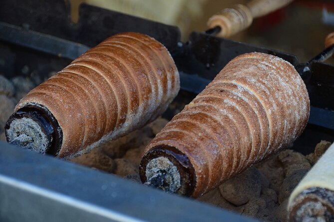 Vienna Guided Christmas Market Food and Drink Tour - Key points to know before booking