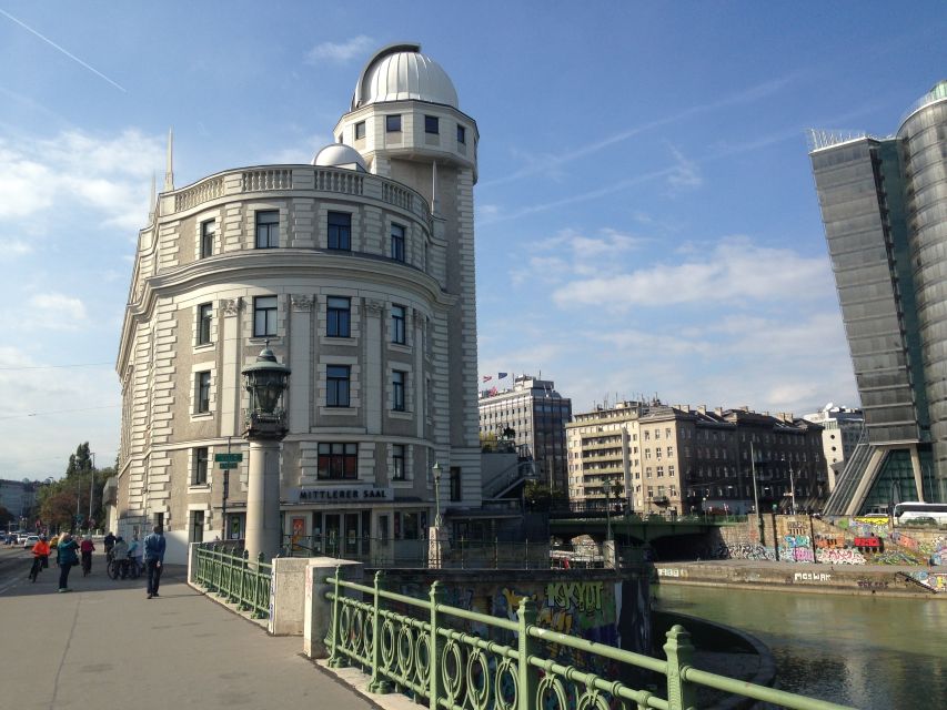 Vienna: Guided E-Bike Tour - Guides, pace, and the feel of the ride