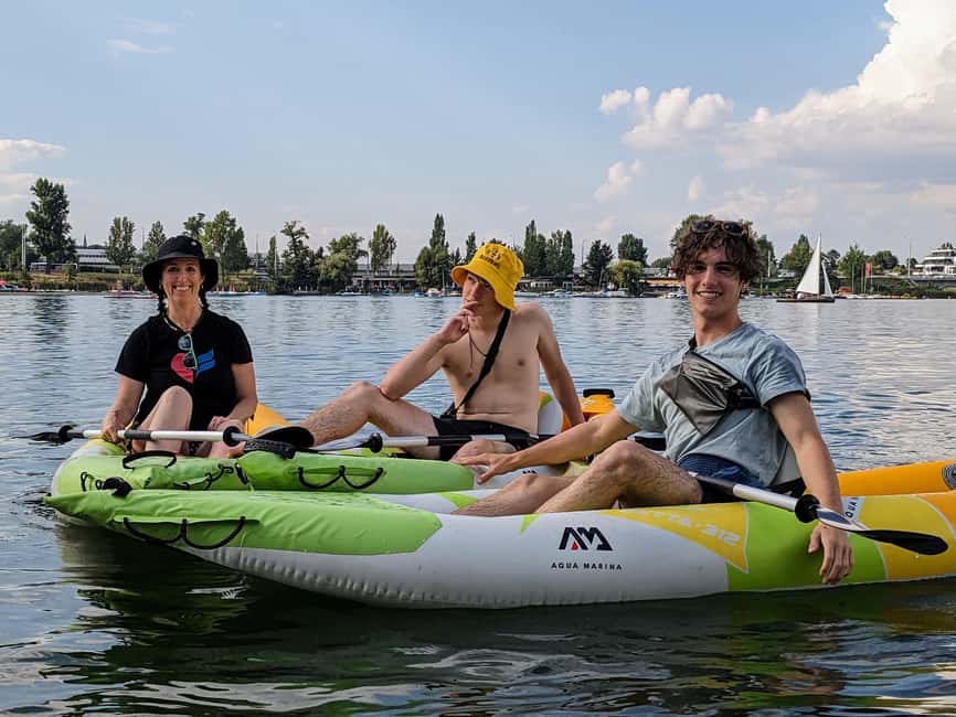 Vienna: Guided Kayaking Tour - From the United Nations to lakeside huts