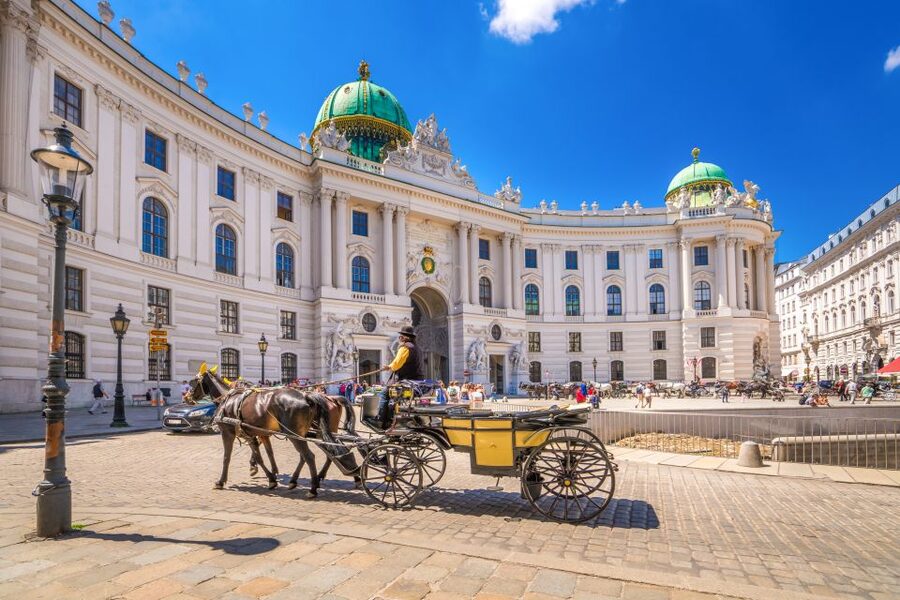 Vienna: Hofburg Palace and Sisi Museum Skip-the-Line Tour - Sisi Museum: the woman behind the legend