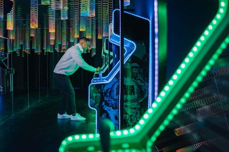 Vienna: IKONO VIENNA Immersive Experience Ticket - Wheelchair Access and Other Practical Details