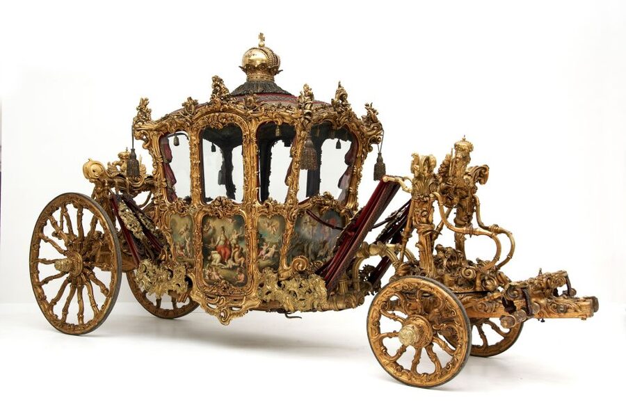 Vienna: Imperial Carriage Museum in Schönbrunn Palace Ticket - Why the carriages tell a better story than a palace room