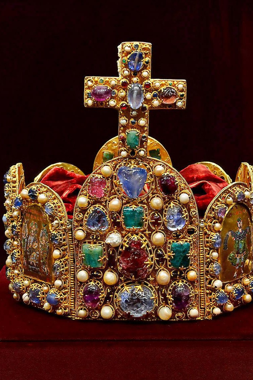 Vienna: Imperial Treasury & New Hofburg Palace Combo Ticket - Who should book this combo ticket