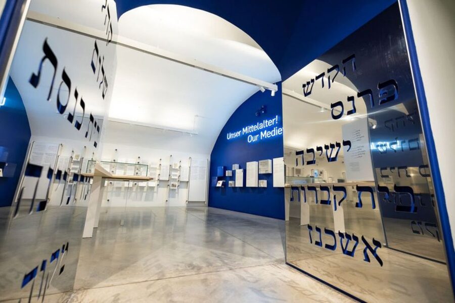 Vienna: Jewish Museum Vienna and Museum Judenplatz Tickets - Museum Judenplatz reveals Vienna’s medieval foundations