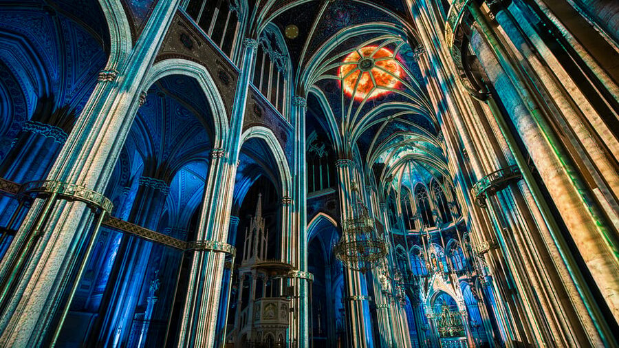 Vienna: Light of Creation Votive Church Immersive Light Show - Music is half the experience