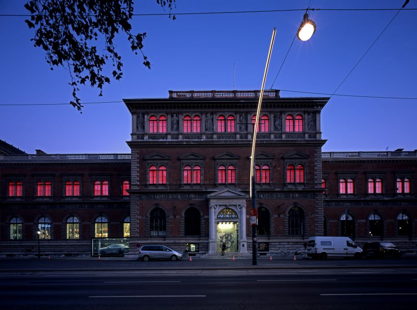 Vienna: MAK - Museum of Applied Arts - Tickets - Entering Vienna’s MAK on Stubenring