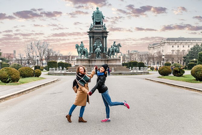 Vienna: Meet Beethoven Life Private Guided Walking Tour - The heart of the tour, Beethoven Pasqualatihaus