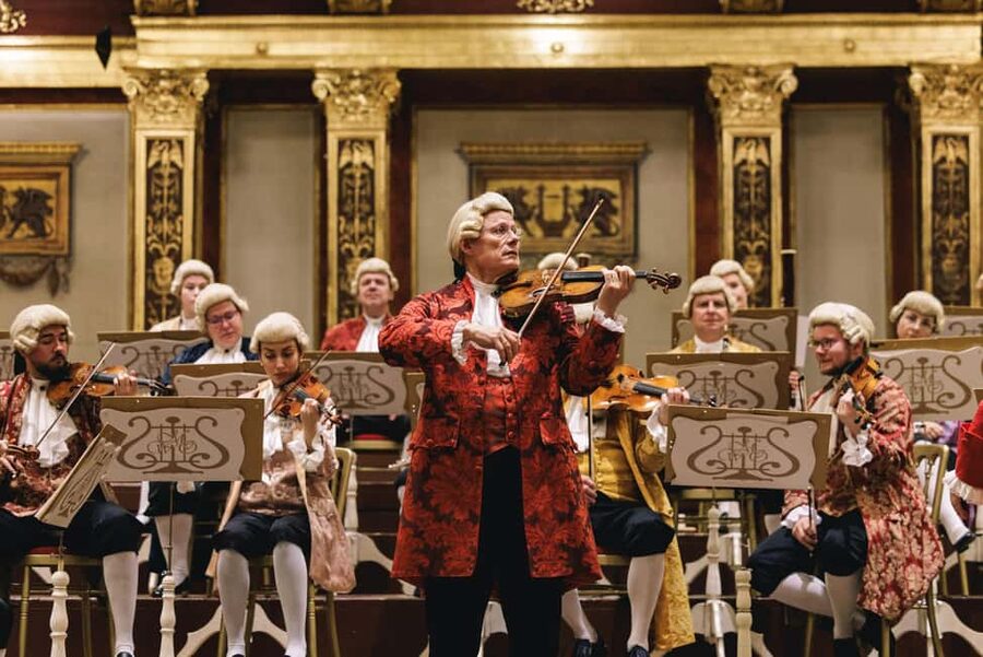 Vienna: Mozart Concert at the Golden Hall - Costumes, wigs, and the concert’s theatrical side