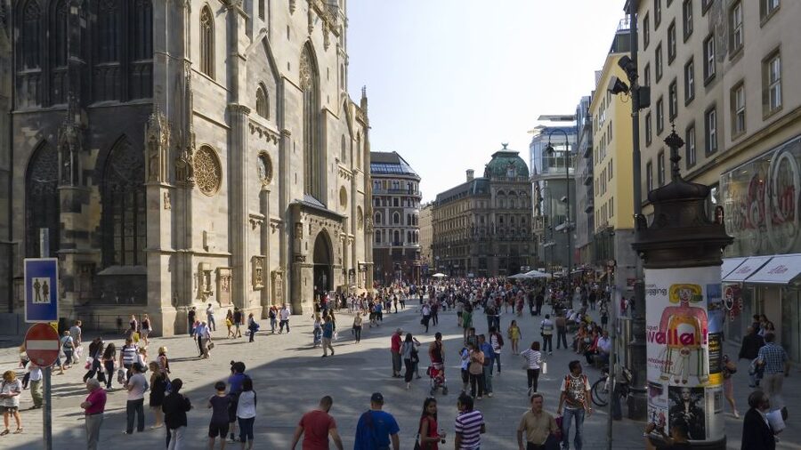 Vienna: Mozart Private Guided Tour - Choosing Between Two Hours and Three
