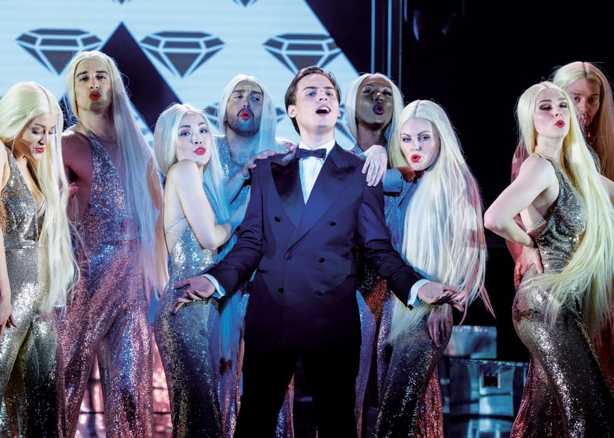 Vienna: Musical Tickets ROCK ME AMADEUS - THE FALCO MUSICAL - Who will get the most from this musical
