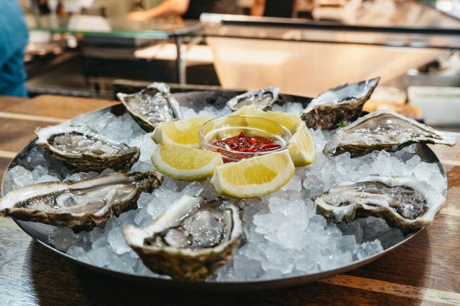 Vienna: Naschmarkt Food Tasting Tour - When to book and what to bring