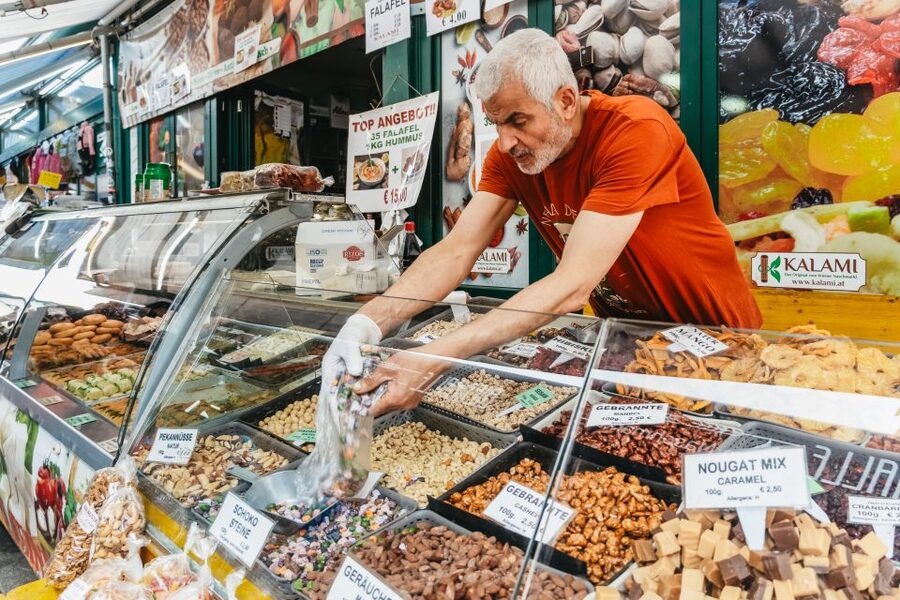Vienna: Naschmarkt Food Tasting Tour - Who will enjoy this Naschmarkt tour?