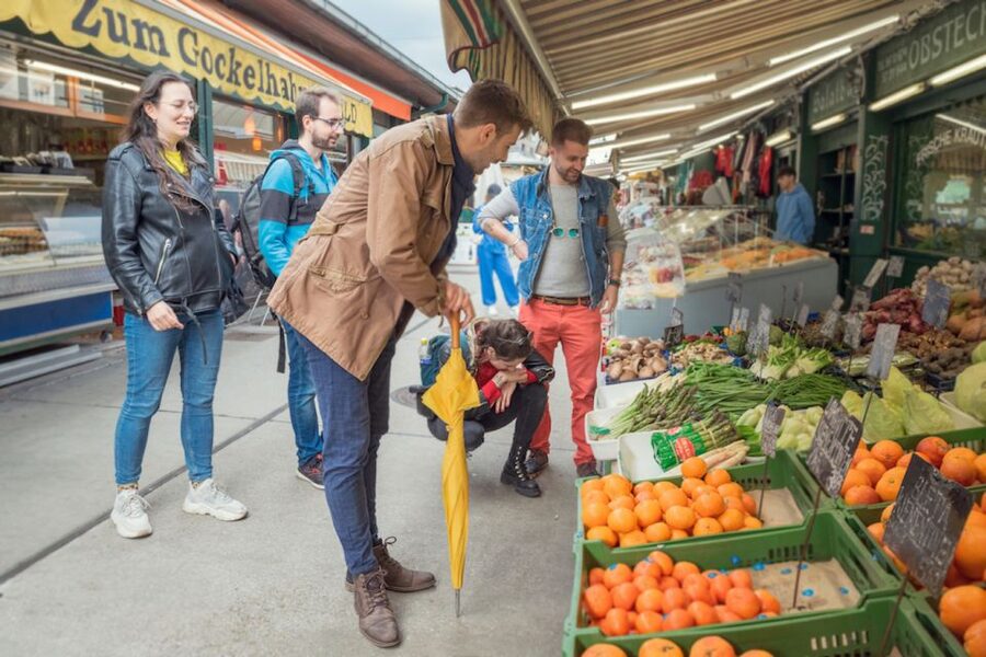 Vienna: Naschmarkt Guided Food Tour - Tasting across Greece, Italy, India, and Austria