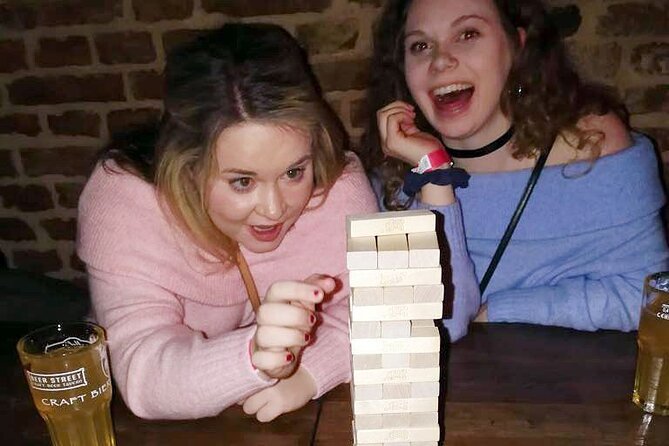 Vienna Nights Pub Crawl - Pickwicks for beer pong and karaoke