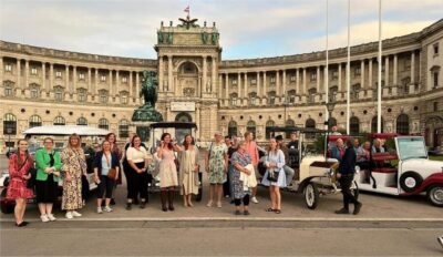 Old Town Sightseeing Tour in a Vintage-Style E-Car