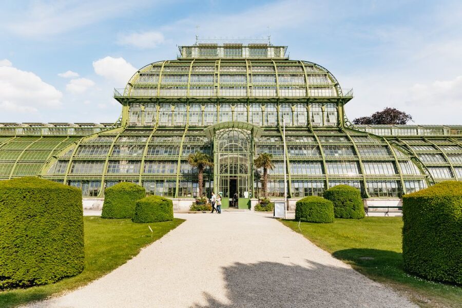 Vienna: Panorama Train Tickets to explore Schönbrunn Palace - The audio guide and the ride itself