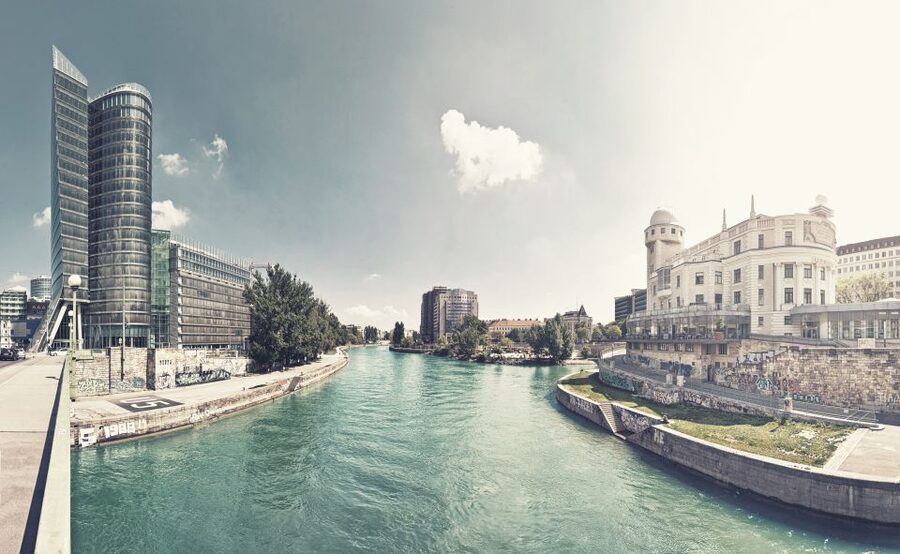 Vienna: Private 3-Hour City Highlights Van Tour - Ringstrasse, Vienna’s grand ceremonial boulevard