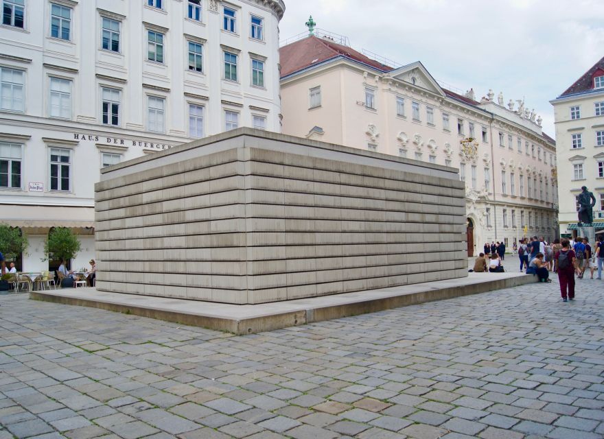 Vienna: Private Jewish Walking Tour - Salomon and the first chapter of Jewish Vienna