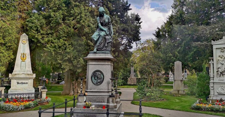 Vienna: Private Walking Tour of the Central Cemetery - Why Vienna’s Central Cemetery is worth your time
