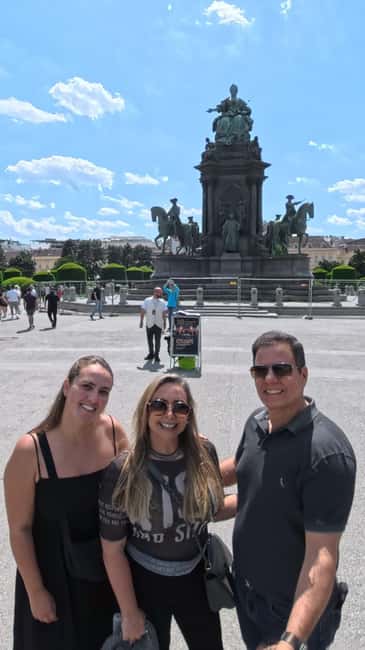 Vienna: Private Walking Tour with a Local Guide - Food, groceries, and Vienna after the walk
