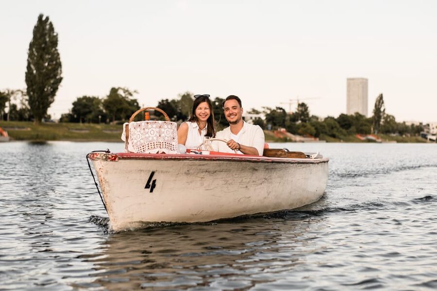 Vienna: Retro Boat Tour on the Danube River with Picnic - Booking details that affect your decision