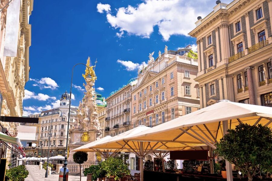 Vienna: Scavenger Hunt Self-Guided Tour - How the 16-envelope game works