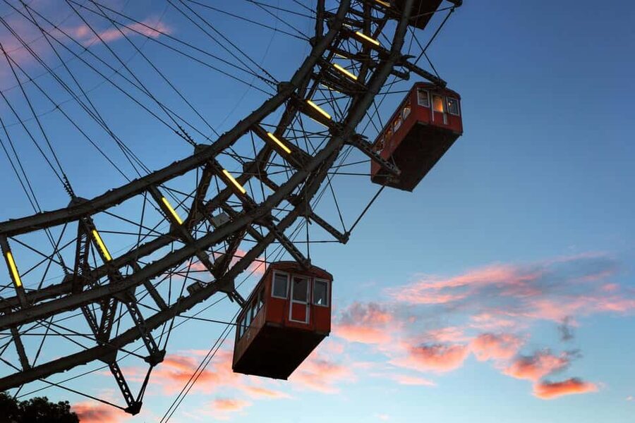 Vienna: Schönbrunn, Belvedere, Big Bus, Giant Wheel & Cruise - How the seven-day Vienna pass works