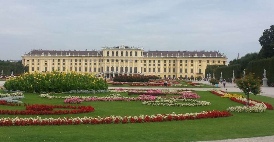 Vienna: Schönbrunn Palace and City Center Guided Tour - Why the guided palace visit matters