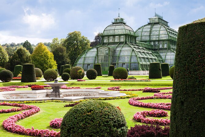 Vienna: Schönbrunn Palace Gardens Private Guided Tour - Why Schönbrunn works best with a guide