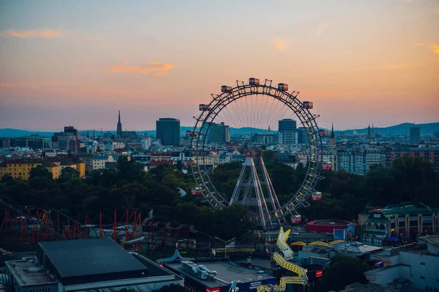 Vienna: Skip-the-cashier-desk-line Giant Ferris Wheel Ride - Why the Giant Ferris Wheel belongs on a Vienna itinerary