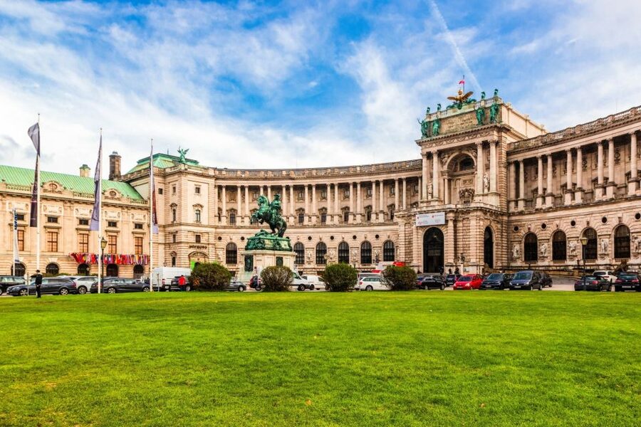 Vienna: Skip-the-Line Hofburg Ticket & Sisi Museum Tour - Skip-the-line entry, with one important catch
