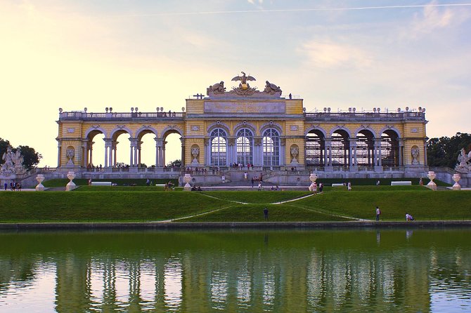 Vienna: Skip the Line Schönbrunn Palace and Gardens Guided Tour - The gardens introduction, about 50 minutes