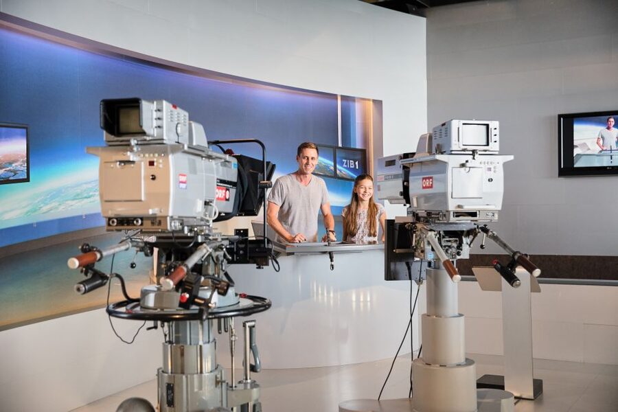 Vienna: Skip-The-Line Ticket to the Museum of Technology - Taking a turn behind the news desk