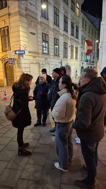 Vienna: Spooky Ghost Tour in English - St. Stephen’s Cathedral and the Bones Beneath