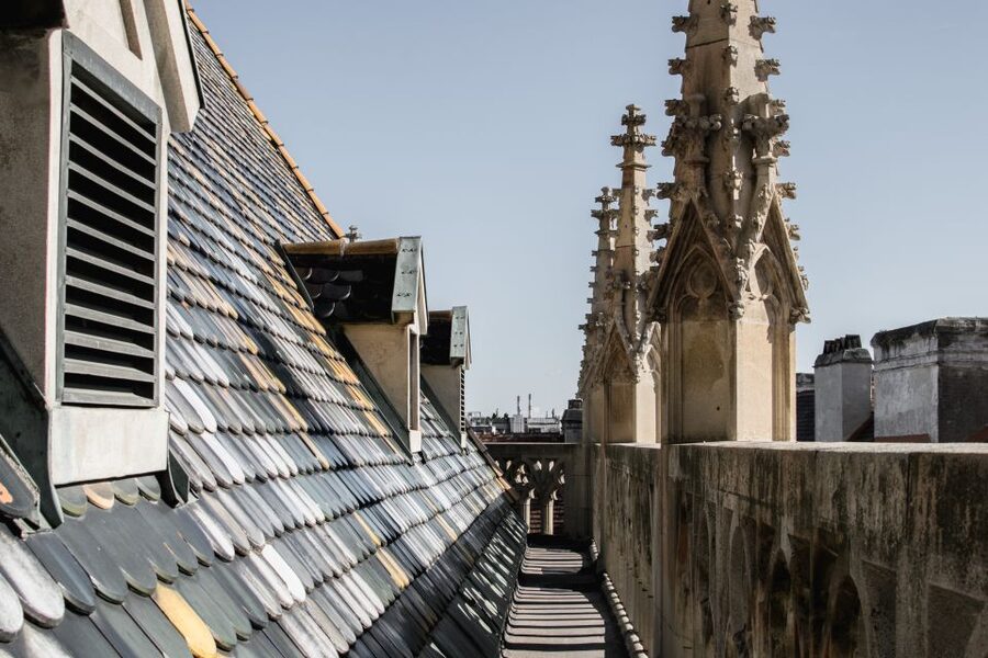 Vienna: St. Stephan's Cathedral Guided Tour - What the German guide adds