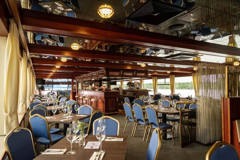 Vienna: Sunset Summer Cruise - Fireworks can add a memorable surprise