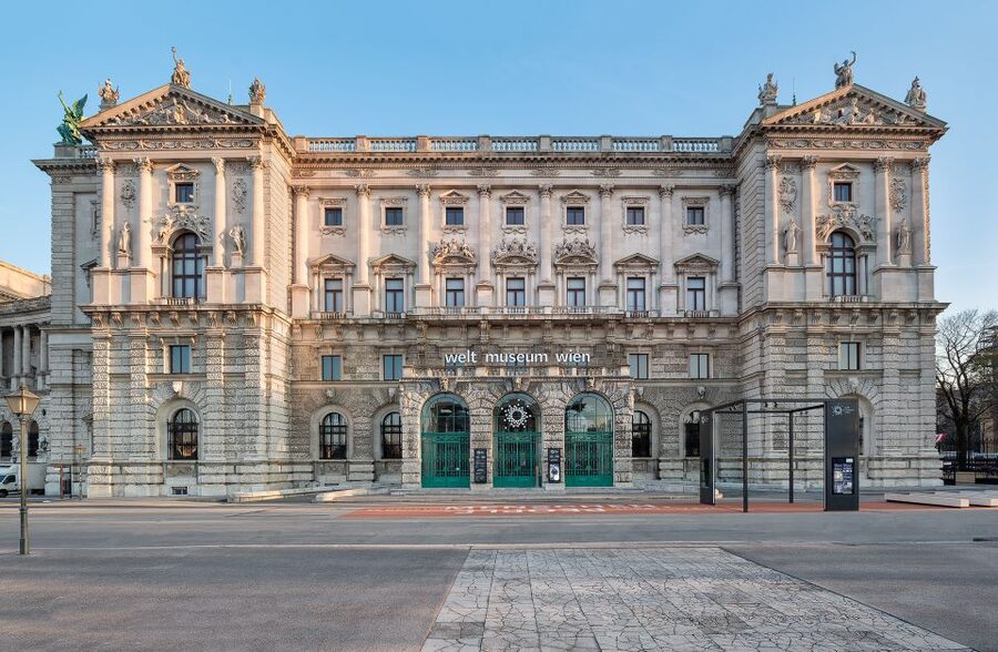 Vienna: Ticket to the Weltmuseum - Habsburg treasures and Rudolf II’s Kunstkammerstücke