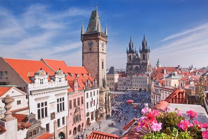 Vienna to Prague: Full-Day Private Tour with Guide and Transfers - A full day that links three Central European cities