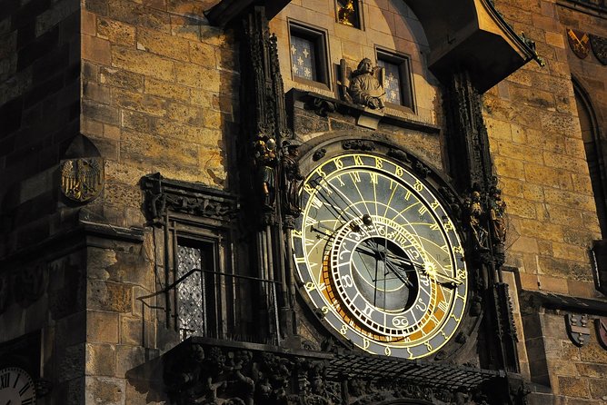 Vienna to Prague - Private Transfer with 2 hours of Sightseeing - Kutna Hora and the longer Český Krumlov option