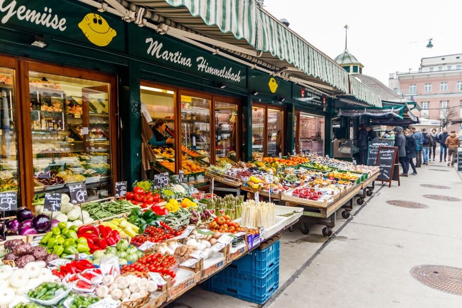 Vienna: Typical Austrian Food Tour with Coffee House Visit - Why this food walk works so well in Vienna