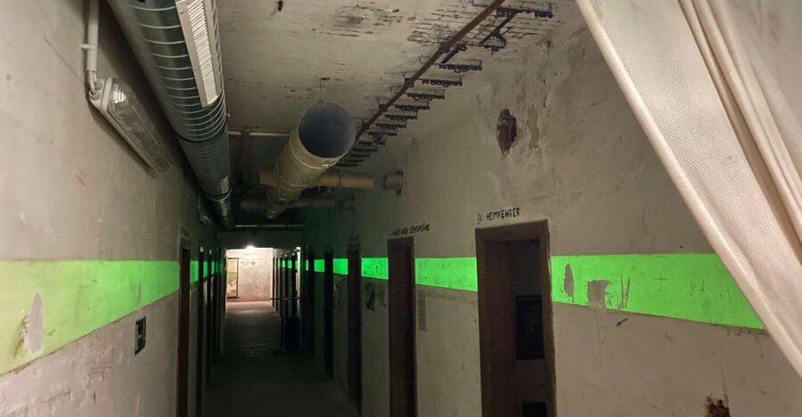 Vienna: Underground WWII Bunker Ticket and Guided Tour - Going underground into a hidden air-raid shelter