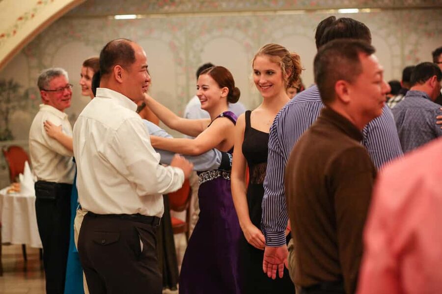 Vienna: Viennese Waltz Workshop for Couples - Why this short Vienna lesson works