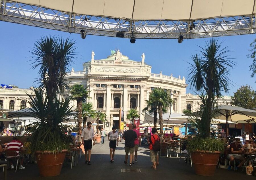 Vienna: Walking Tour of the Historic Ringstrasse - Finishing Near the Vienna Opera House