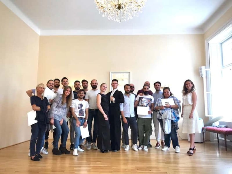Vienna: Waltz into the Ball Season - What happens during the one-hour class