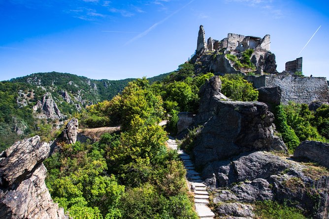 Wachau Valley Wine Tasting Bike Tour from Vienna - Dürnstein Abbey and the blue tower