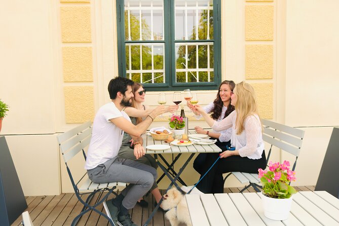 Wine Tasting at Schönbrunn Palace with optional Palace Ticket - Why Viennese wine belongs on a Schönbrunn day